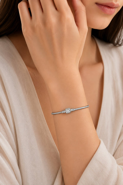 Marvel Snake Chain Clasp Bracelet S925 Sterling Silver
