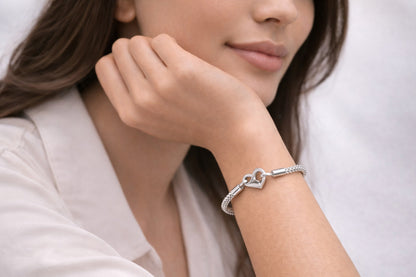 Heart Closure Silver Studded Chain Charm Bracelet S925 Sterling Silver